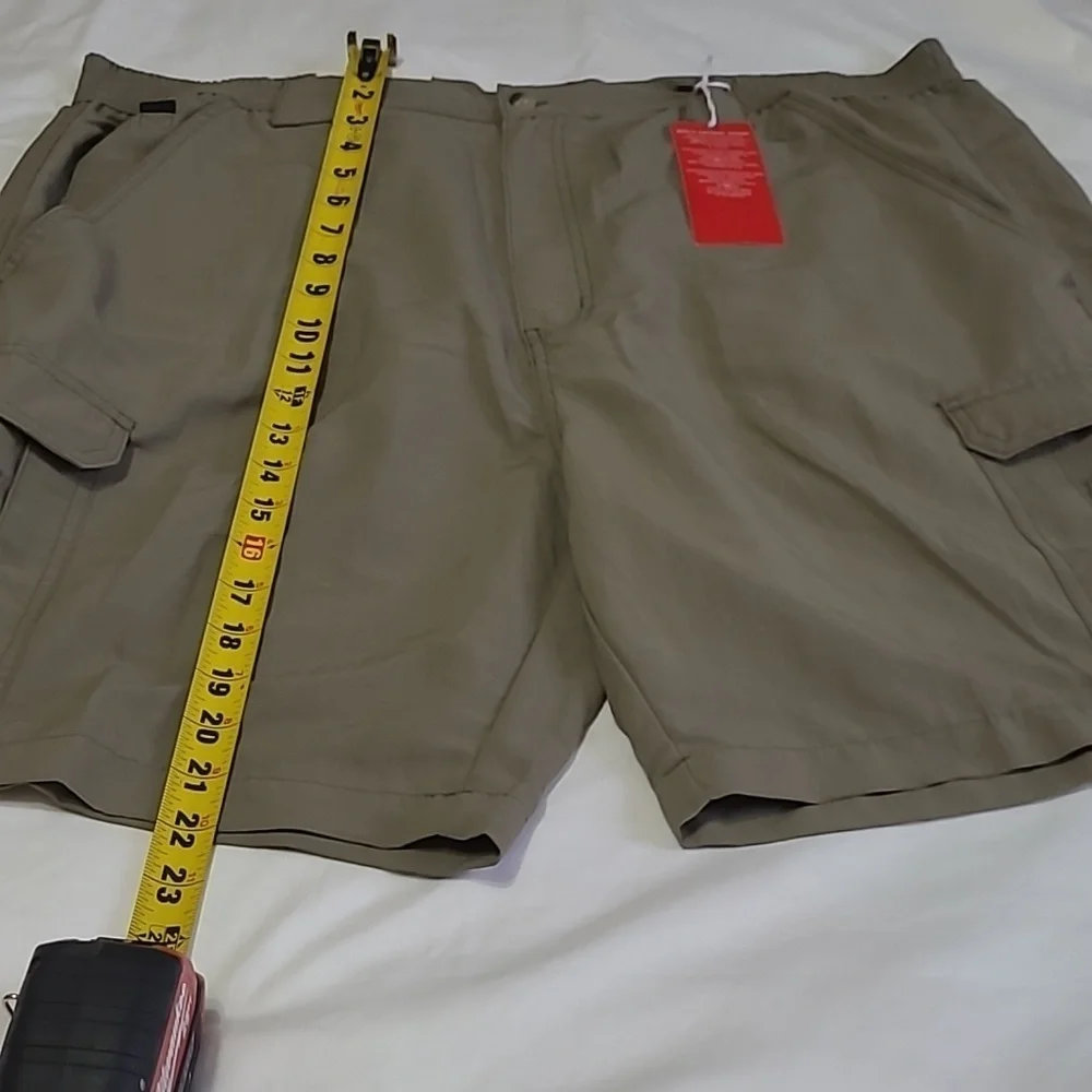 🩳NWT World Wide Sportsman Baitcast Shorts Sz 44 Gravel color